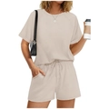 Ensemble de détente deux pièces pour femmes avec t-shirt beige et short à cordon assorti - Abricot