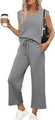 Detail van grijze gebreide set met V-hals top en wijde broek met trekkoord sluiting - S / Grijs