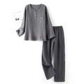 Pyjama homme en coton crêpe gris foncé avec manches longues et pantalon à carreaux - Haut À Manches Longues Gris Et Pantalon Pour Homme