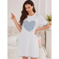 Camicia da notte bianca in maglia da donna con grande cuore blu e scritta 'love you' - S / Blu