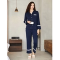 Dunkelblaues Damen-Pyjama-Set aus Strickbaumwolle mit eleganten weißen Spitze-Details - S / Marineblau