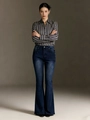 Jeans a zampa a vita alta blu scuro con camicia a maniche lunghe a righe verticali - XS / Blu scuro