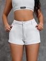Short en jean blanc pour femme à taille haute avec revers et coupe ajustée élégante - Blanc
