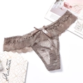 String en dentelle marron avec nœud en satin sur un fond de style de vie élégant - Style Dentelle Nœud (NK1801) / Marron