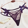 Tanga élégant violet foncé avec dentelle florale et grands nœuds en satin sur les côtés - Style avec Décoration Nœud (NK1828) / Violet foncé