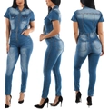 Tuta di jeans aderente con maniche corte e cerniera anteriore in blu lavato - S / Blu scuro