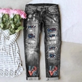 Détail du jean gris déchiré avec écusson drapeau américain et imprimé floral LOVE - S / Bas / Noir - Imprimé LOVE