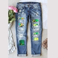 Jeans blu da donna per San Patrizio con strappi ed eleganti stampe a trifoglio verde - S / Blu (Toppa Arcobaleno e Cappello Verde)