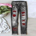 Jeans grigi usurati con toppe scozzesi natalizie e grafica di un camion festivo - S / Grigio