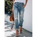 Jeans dritti da donna azzurro slavato con toppa a pupazzo di neve e tasche cargo - S / Azzurro