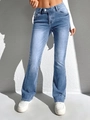 Dettaglio dei jeans svasati azzurri con texture slavata e fondo gamba a campana - XS / Blu
