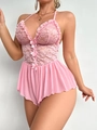 Detalle de body de encaje rosa con lazos de satén y malla plisada transparente - S / Rosa