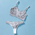 Ensemble de lingerie en dentelle florale blanche avec soutien-gorge long et string - S / Blanc