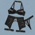 Sexy zwarte mesh lingerieset met korset, jarretels en gouden metalen ringen - S / Zwart