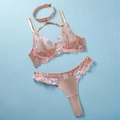 Set lingerie in pizzo rosa con ricamo floreale viola, reggiseno a ferretto e choker abbinato - S / Rosa