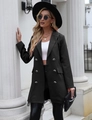 Detail van een zwarte halflange blazer met dubbele rij knopen en kanten afwerking - S / Zwart