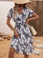 Detail of V-neck summer dress with blue leaf print and smocked elastic high waistline - S / Black