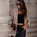 Damen Karo-Blazer Jacke in Khaki und Braun kariert für einen modischen und lässigen Look - S / Khaki