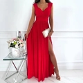 Elegantes ärmelloses rückenfreies rotes Maxikleid mit tiefem V-Ausschnitt und Beinschlitz - S / Rot