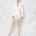 Robe blazer blanche avec broderie de feuilles dorées et ourlet à longues franges - S / Blanc