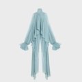Elegante hellblaue Schifonbluse mit Rüschenärmeln und asymmetrischem Saum - S / Blau