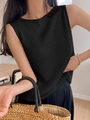 Détail du débardeur en maille noire avec texture côtelée et col rond classique - S / Noir
