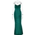 Robe longue satinée dos nu vert émeraude avec fines bretelles et col en V - S / Vert
