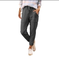 Detalle de los joggers gris oscuro con cordón y grandes bolsillos de carga - S / gris oscuro