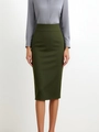 Detail of high-waist olive green pencil skirt with slim fit and midi length for work - Army Green