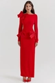 Detail van rode bandagejurk met uitsnijdingen in de taille en grote decoratieve strikken - S / Rood