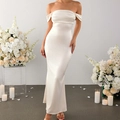 Elegantes weißes schulterfreies Satin-Meerjungfrauenkleid mit eng anliegender Passform - XS / Aprikose