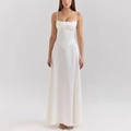 Elegantes weißes Maxikleid aus mattem Satin mit dünnen Trägern und tiefem Rückenausschnitt - XS / Weiß