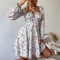 Vestito corto a fiori con maniche lunghe, scollo all'americana e linea ad A sexy - XS / Stampa Rose