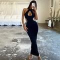 Robe longue noire dos nu coupe ajustée avec découpe poitrine et fentes à la taille - L / Style Halter Ajouré / Noir