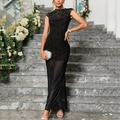 Vestido largo negro ajustado con encaje y detalles de malla sin mangas - S / Negro