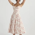 Floral A-line midi dress with spaghetti straps and a sweetheart neckline in cream pink - XS / White Pink Rose