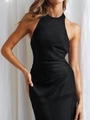 Elegantes schwarzes Neckholder-Satin-Midikleid mit gedrehtem Rücken für formelle Anlässe - S / Schwarz