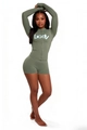 Ensemble de sport olive pour femmes avec haut à fermeture éclair et short de fitness - S / Vert