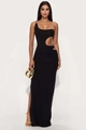 Detail eines schwarzen One-Shoulder-Kleides mit seitlichem Ausschnitt und hohem Schlitz - S / Schwarz