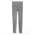 Dettaglio di leggings a vita alta senza cuciture a coste grigie per fitness e yoga - Taglia S / Pantaloni e gonne / Grigio