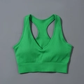 Détail d'un soutien-gorge de sport vert vif sans couture à fines côtes et dos nageur - S / Haut (Bra) / Vert