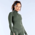 Détail des poignets côtelés et du col zippé sur la veste de fitness vert olive - Vert olive