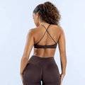 Dunkelbraunes nahtloses Yoga-Set mit überkreuztem Sport-BH und High-Waist-Leggings - XS / Schokobraun
