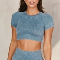Ensemble de yoga bleu délavé avec haut court à manches courtes et legging taille haute - S / Bleu Manches Courtes