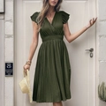 Elegante vestido plisado verde oscuro con cuello en V, mangas volantes y cintura elástica - S / Verde Militar