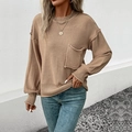 Minimalist khaki long sleeve knitted sweater for women with front pocket and round neck - S / Khaki