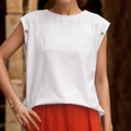 T-shirt blanc sans manches classique avec boutons dorés aux épaules et col rond - S / Blanc Pur