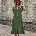 Robe chemise midi vert foncé à manches courtes avec col boutonné et jupe à étages - S / Vert Militaire