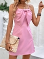 Schickes rosa Minikleid mit großem Schleifendetail und dünnen Trägern für den Sommer - XS / Rosa
