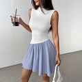 Abito estivo da donna stile due pezzi con top bianco e gonna a righe sottili - S / Blu